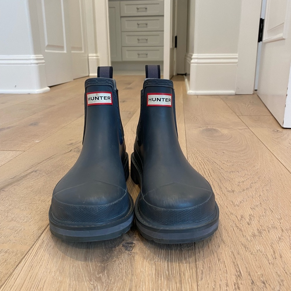 Hunter Grey Chelsea Boot size US 9